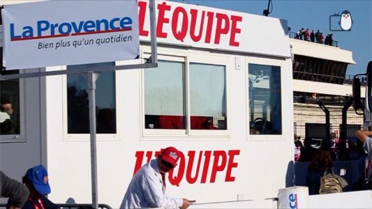 Dans les coulisses de la chaîne l'Équipe !